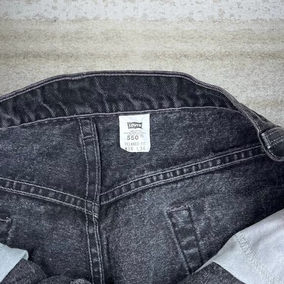 Vintage 90s Levis Jeans 550 36x36 Relaxed Fit Jet Black Wash Denim 100% Cotton - Picture 4 of 5